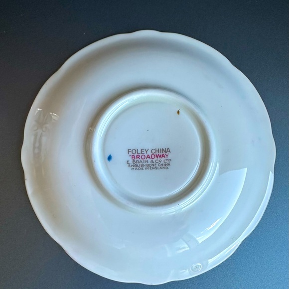 Foley English Bone China DEMITASSE Teacup Saucer ‘Broadway’ Bird Blue Scrolls - Picture 10 of 13